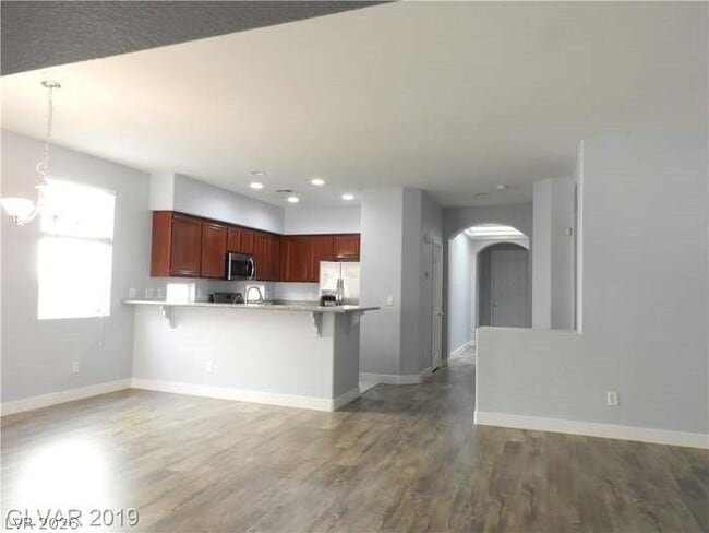 Building Photo - 11440 Parkersburg Ave