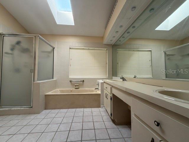 Building Photo - 3207 Oakstand Ln
