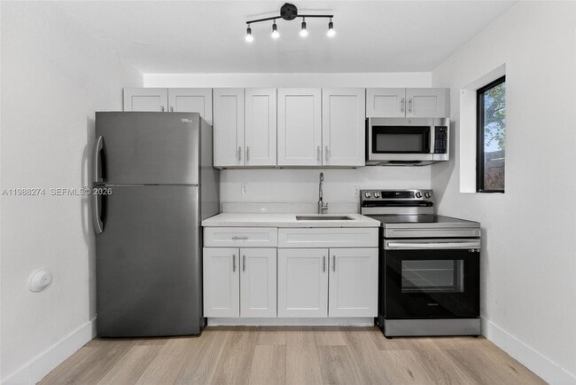 Building Photo - 37 NW 59th St