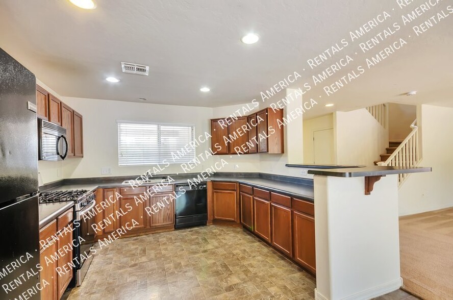Building Photo - 2834 W Duskywing Dr