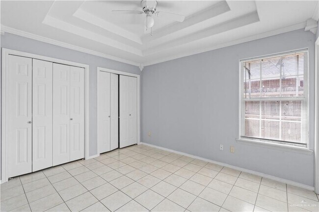 Building Photo - 12 W Faith Hill St