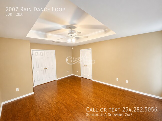 Building Photo - 2007 Rain Dance Loop