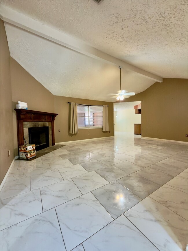 Building Photo - 23115 Bright Star Rd