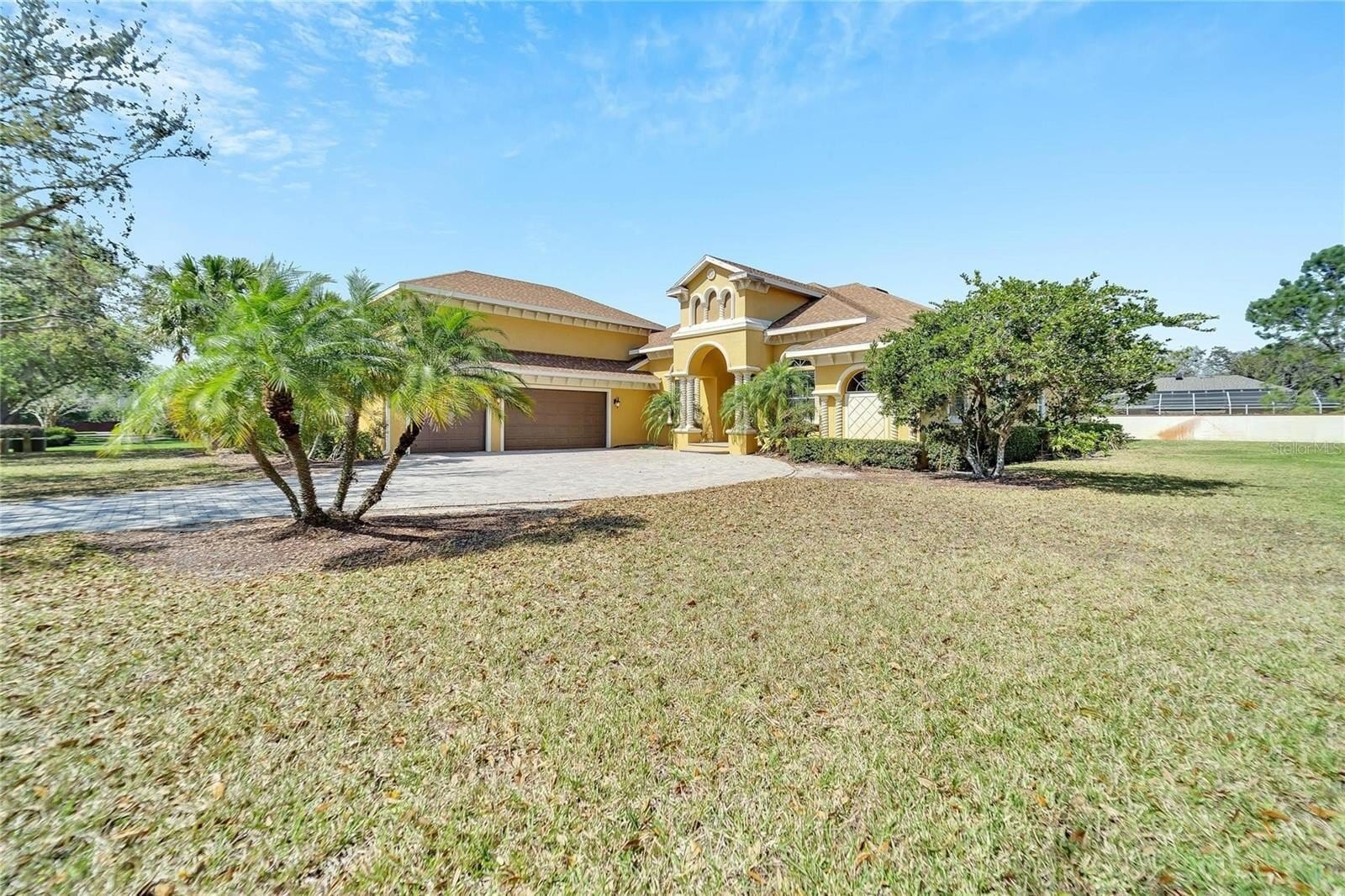 Building Photo - 2656 Wyndsor Oaks Way