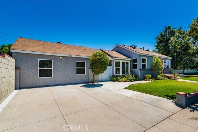 Building Photo - 1700 Lima St
