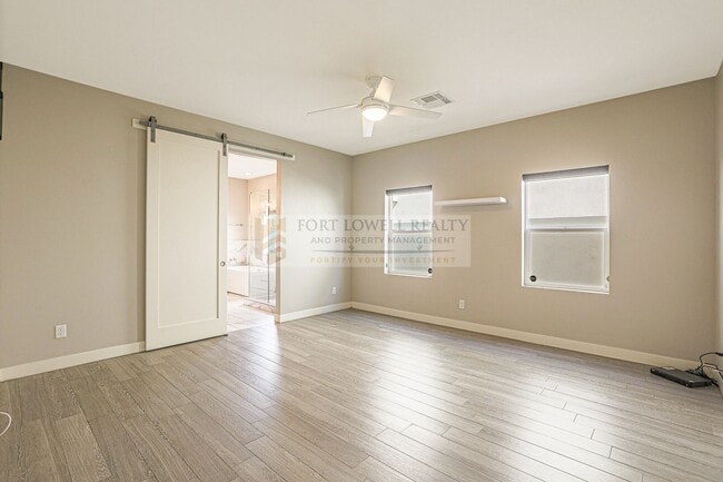 Building Photo - Amazing Rental in Lower Arcadia available ...