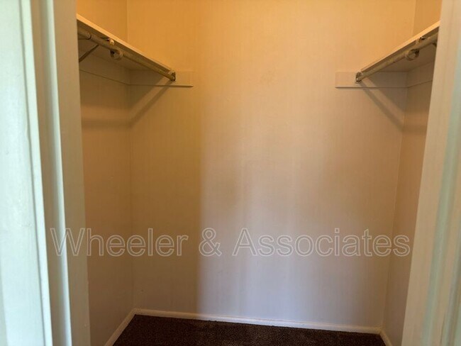 Building Photo - 242 W 4850 S