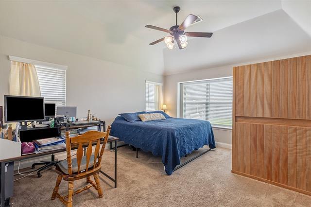 Building Photo - 3234 Cumby Dr