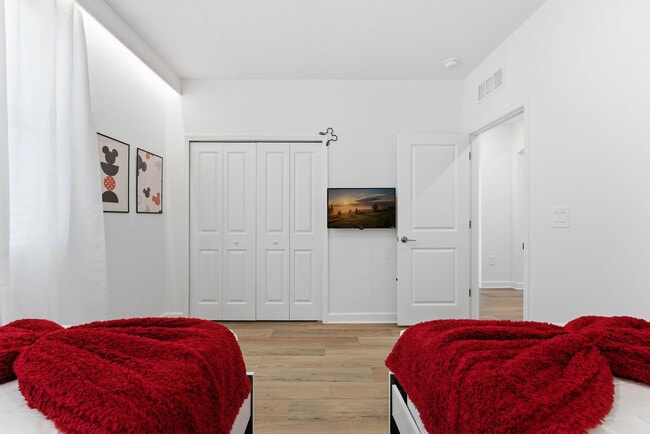 Building Photo - 7866 Poplin St