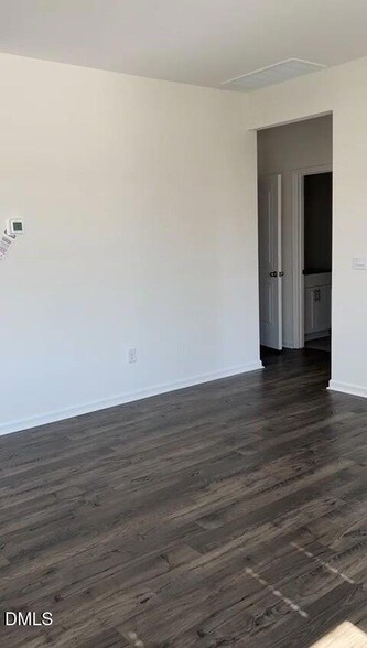 Building Photo - 852 Bullhorn Dr