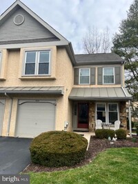 Building Photo - 1604 Cotswald Ct