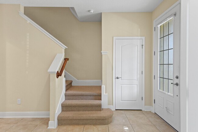 Building Photo - Savannah Park 3 bedroom townhouse