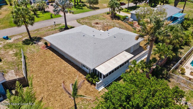 Building Photo - 7181 Blue Shore Rd