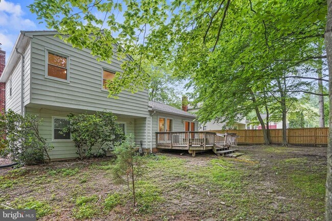 Building Photo - 9086 Brook Ford Rd