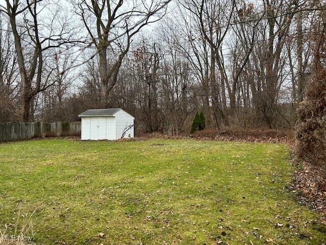 Building Photo - 121 Larchwood Dr