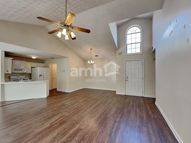 Building Photo - 740 Chatham Park Dr