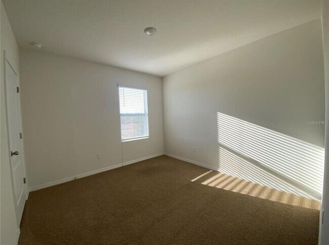 Building Photo - 2336 White Poppy Dr