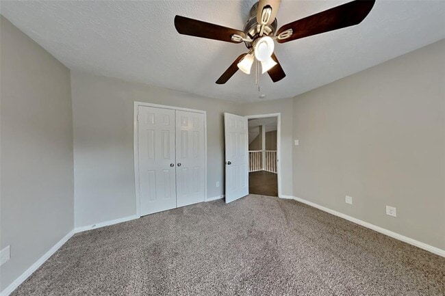 Building Photo - 5011 Greenriver Valley Dr