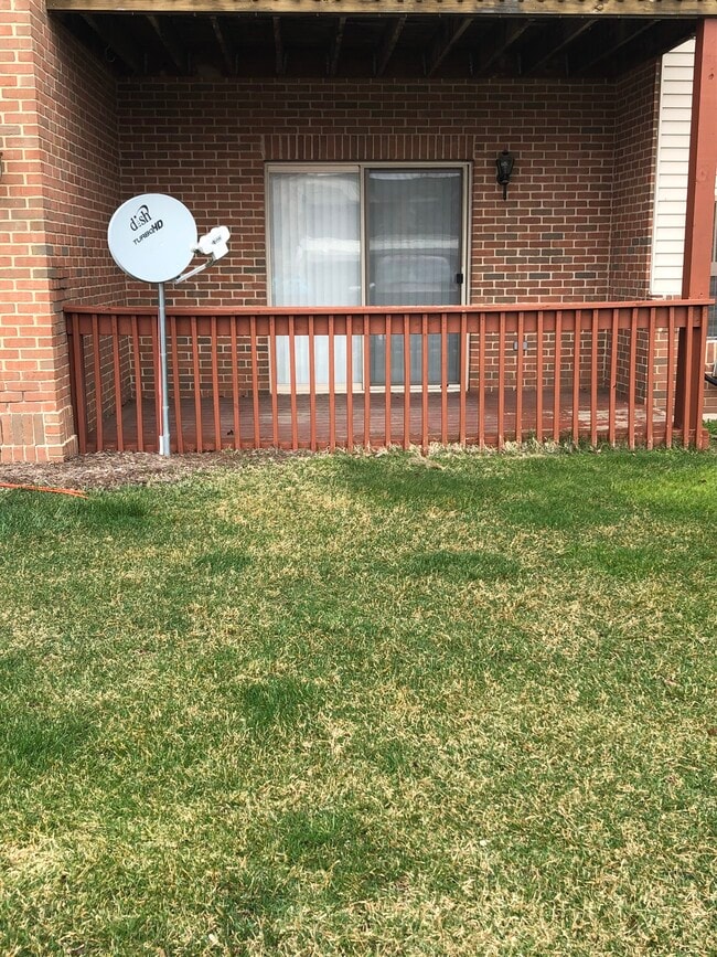 Building Photo - 2504 Eagles Circle