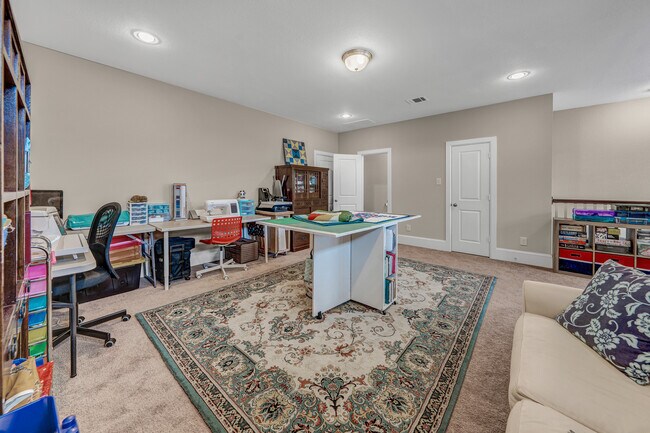 Building Photo - 2603 Hailes Ct