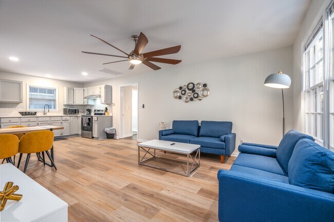 Building Photo - 12225 Chicamauga Trail SE