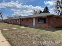 Building Photo - 2810 Marine St