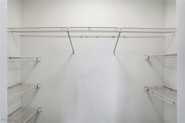 Building Photo - 1914 SE 16th St