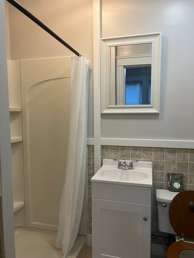 6 Upsala St 6 Upsala St Worcester MA 01610 Apartment Finder