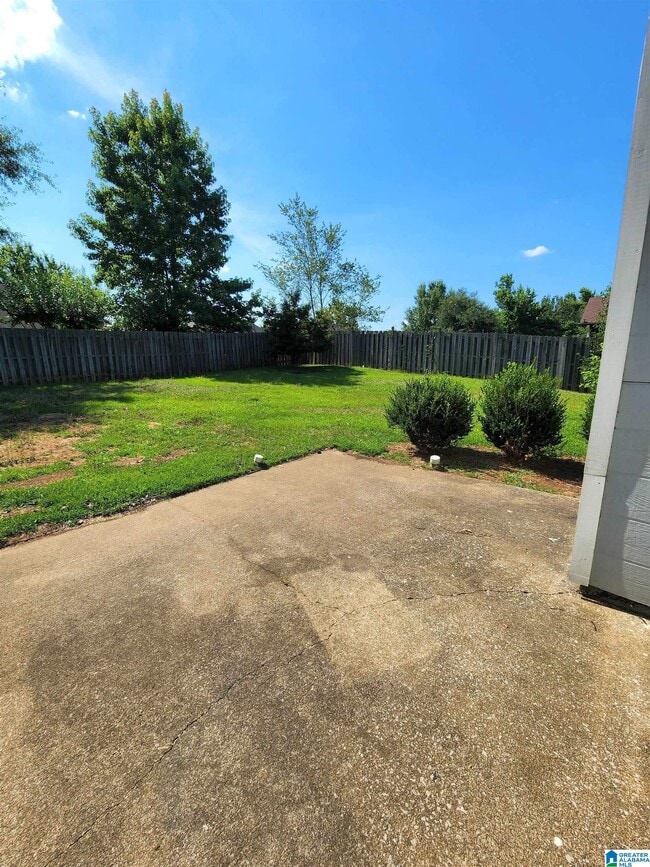 Building Photo - 3013 Bowron Rd