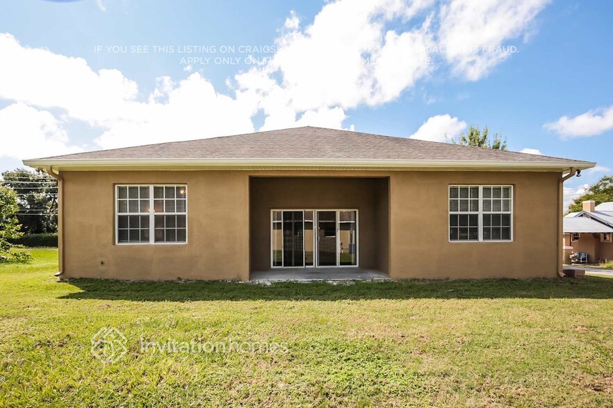 Building Photo - 80 Peninsular Ave