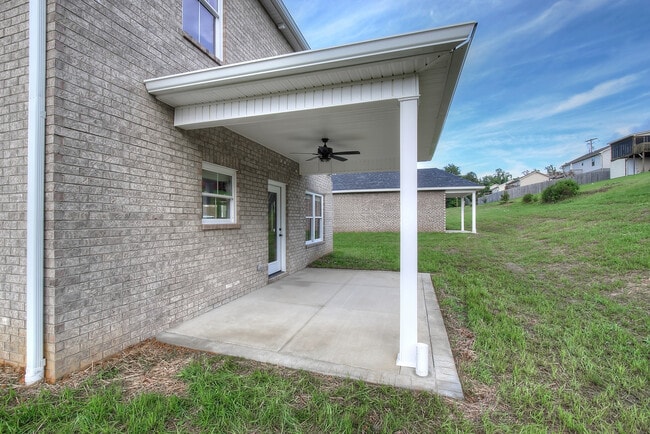 Building Photo - 520 Catalina Ct