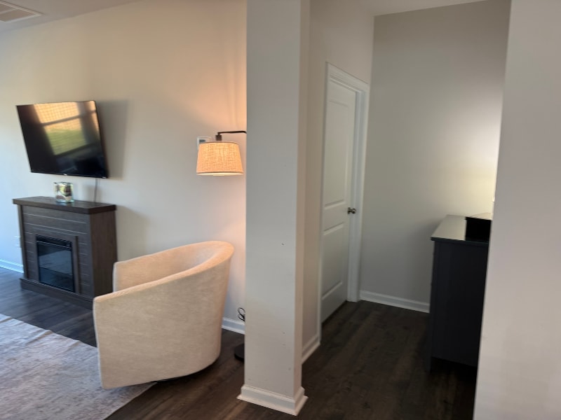 Building Photo - 120 Coppersmith Dr