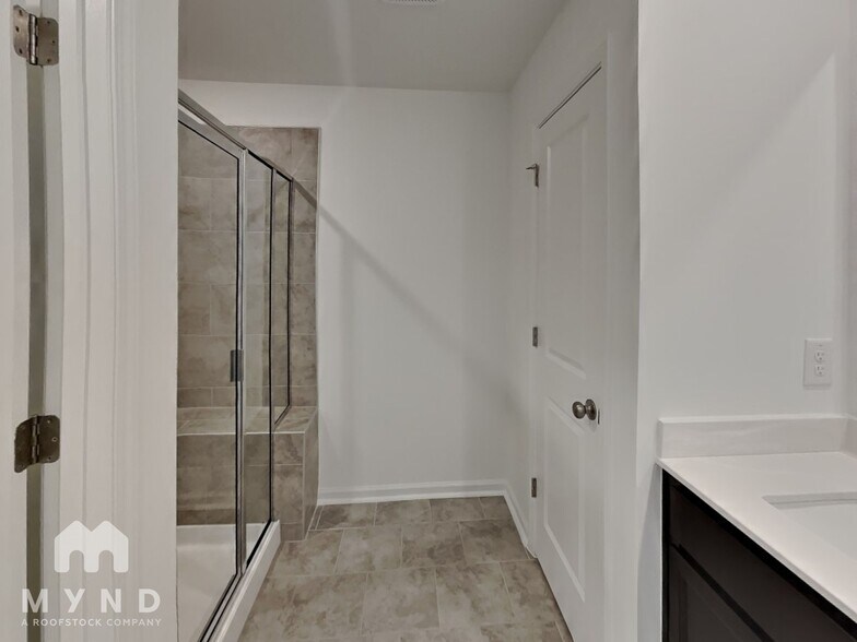 Building Photo - 1102 Constellation Cir