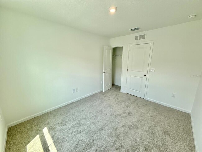 Building Photo - 1315 Tarflower Dr