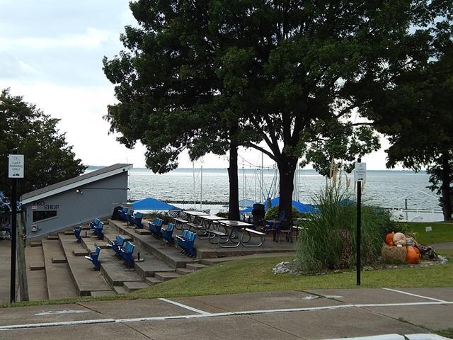 Building Photo - 426 Yacht Club Dr