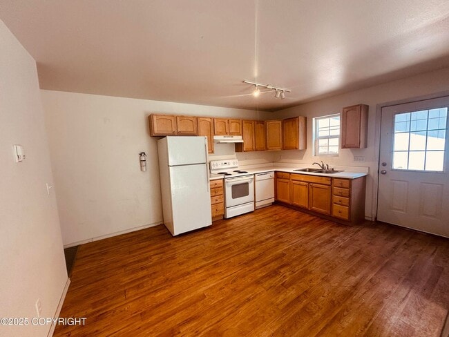 Building Photo - 3301 N Tamar Rd