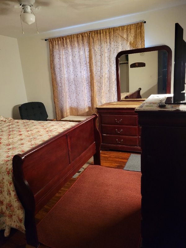 Building Photo - 137 N Hollywood Ave