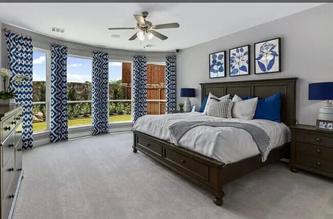 Building Photo - 1759 Bluebird Ct