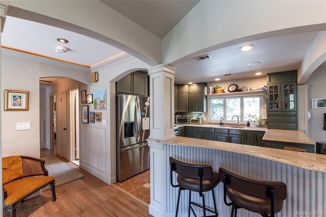 Building Photo - 602 Palmer Dr