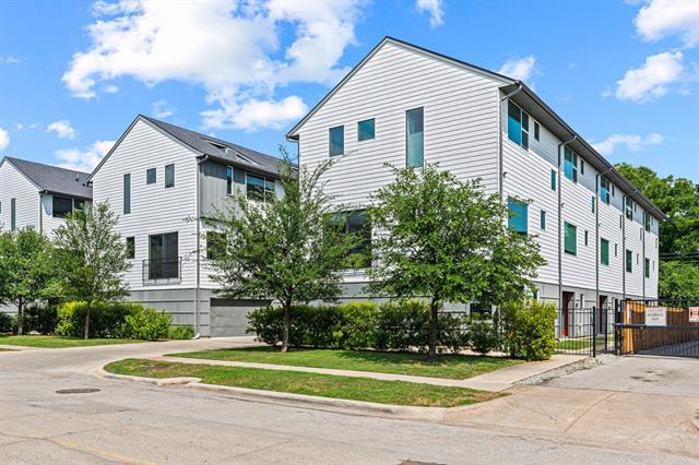 Building Photo - 5016 Bryan St