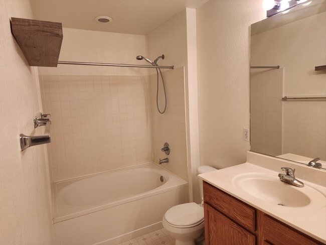 Building Photo - 13514 E Diablo Creek Dr