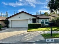 Building Photo - 20746 Schoenborn St