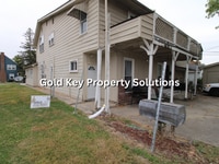 Building Photo - 117 E John St