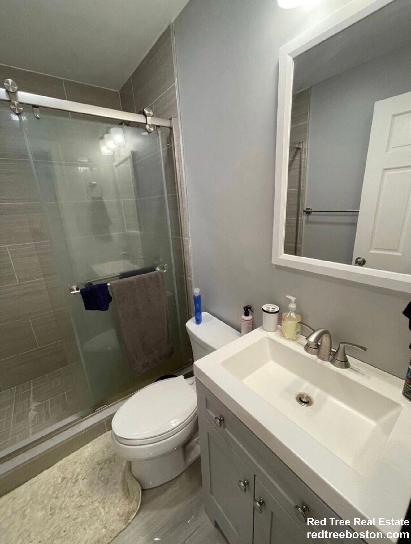 Building Photo - 91 Hillside St