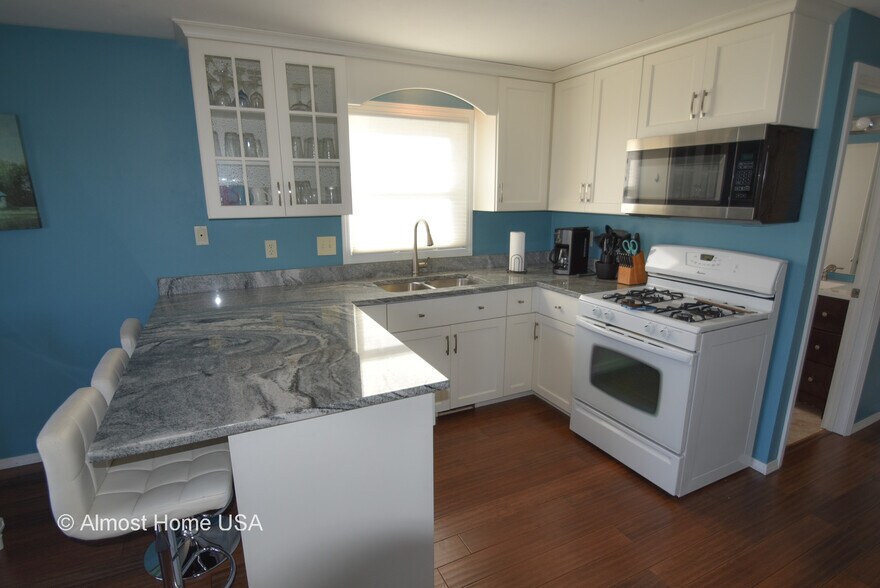 Furnished Kitchen Close Up View - 1028 Coppens Rd