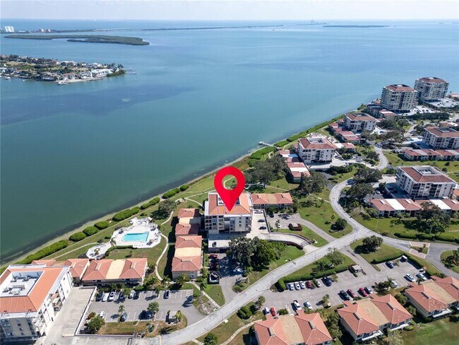 Building Photo - 6158 Palma Del Mar Blvd S