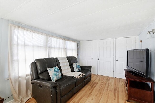 Building Photo - 10913 Liberty Dr