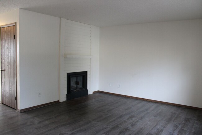 Building Photo - 710 City Park A122, Fort Collins