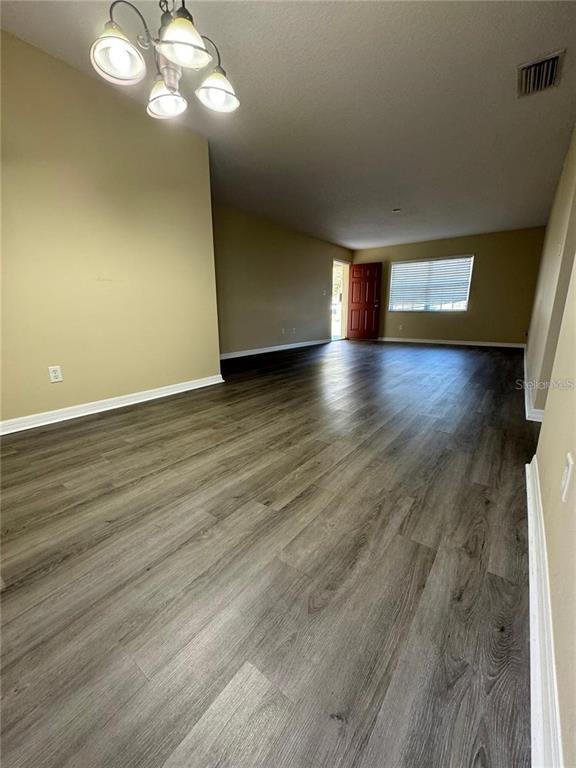 Building Photo - 4818 Tangerine Ave