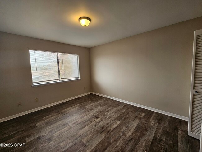 Building Photo - 6401 Lenawee St